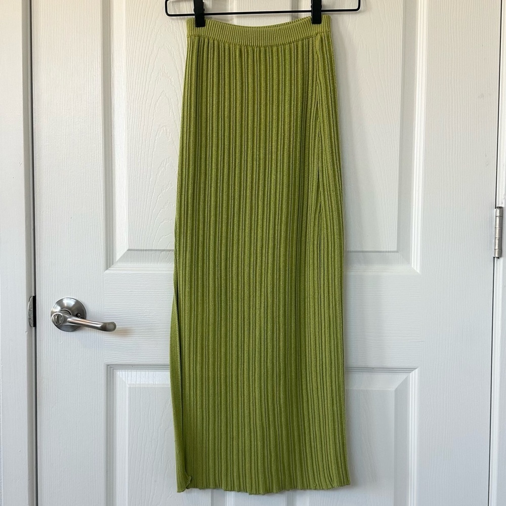 Camila Coelho Lyon Green Midi Skirt on REVOLVE - Picture 4 of 8